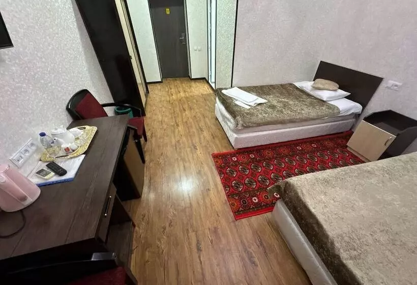 ベッドアンドブレックファースト Ratmina