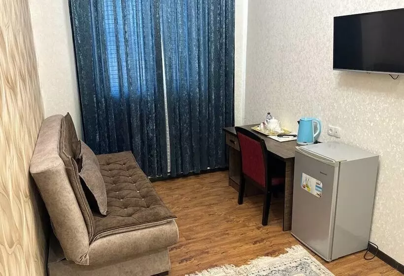 ベッドアンドブレックファースト Ratmina