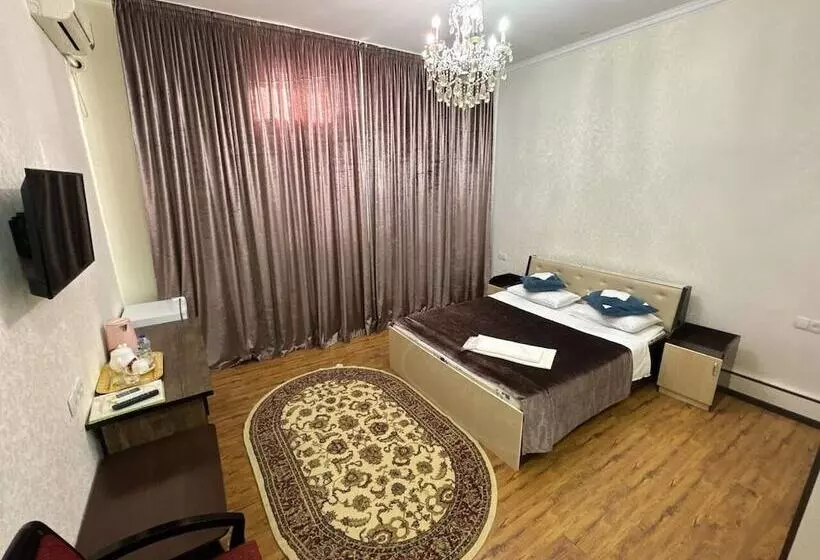 ベッドアンドブレックファースト Ratmina