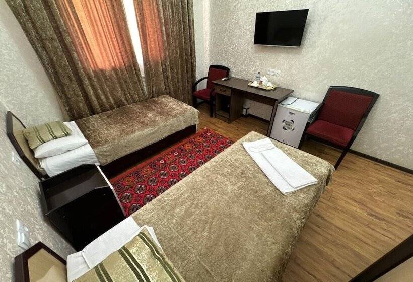 Bed and Breakfast Ratmina