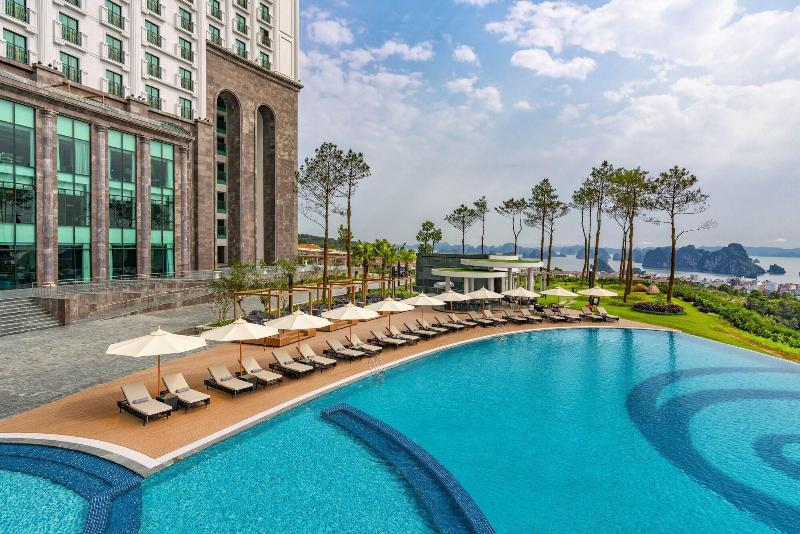 Flc Halong Bay Golf Club & Luxury Resort