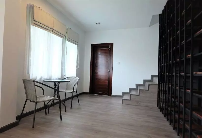 هتل Rublom Chomview Pranburi