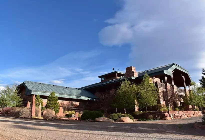 Maaseutuhotelli Cougar Ridge