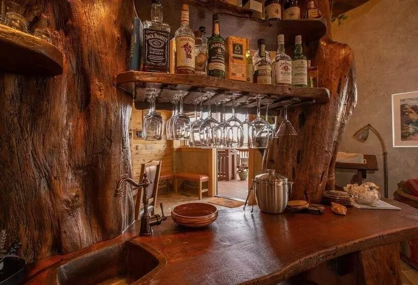 Maaseutuhotelli Cougar Ridge