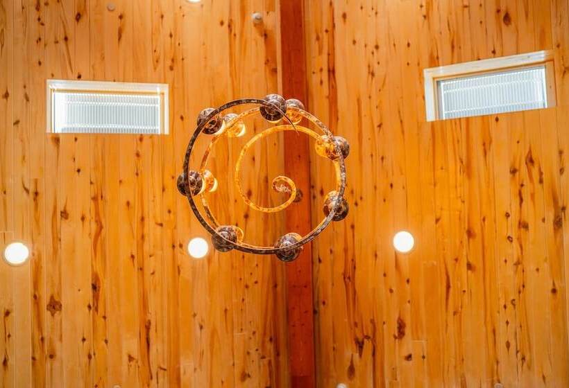 田舎風ホテル Cougar Ridge