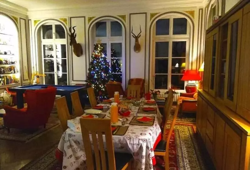 ペンション Jacaranda De Banaudon