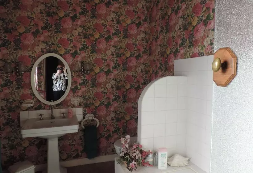 Majatalo Le Jardin Des Fables