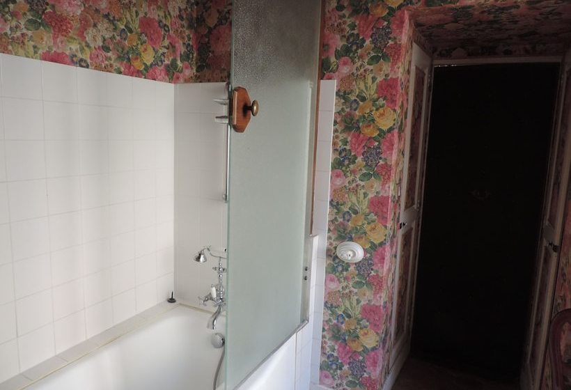 פנסיון Le Jardin Des Fables