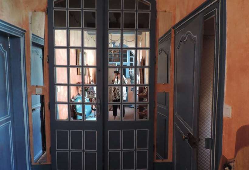 פנסיון Le Jardin Des Fables