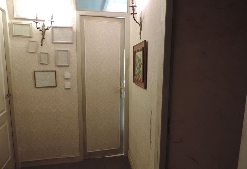 פנסיון Le Jardin Des Fables