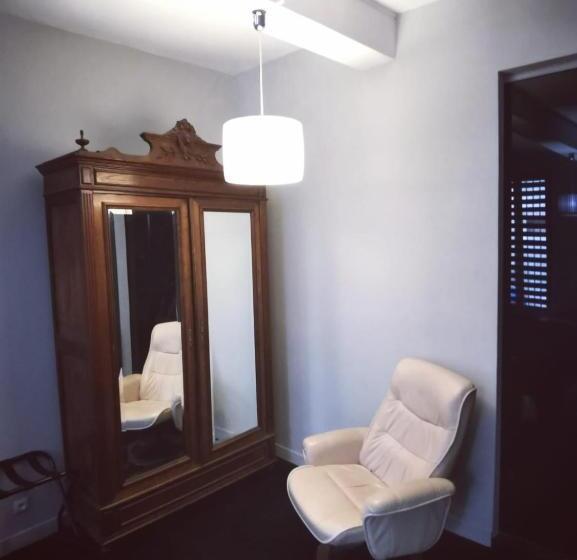 بنسيون Les Chambres Des Barques