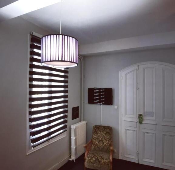 بنسيون Les Chambres Des Barques