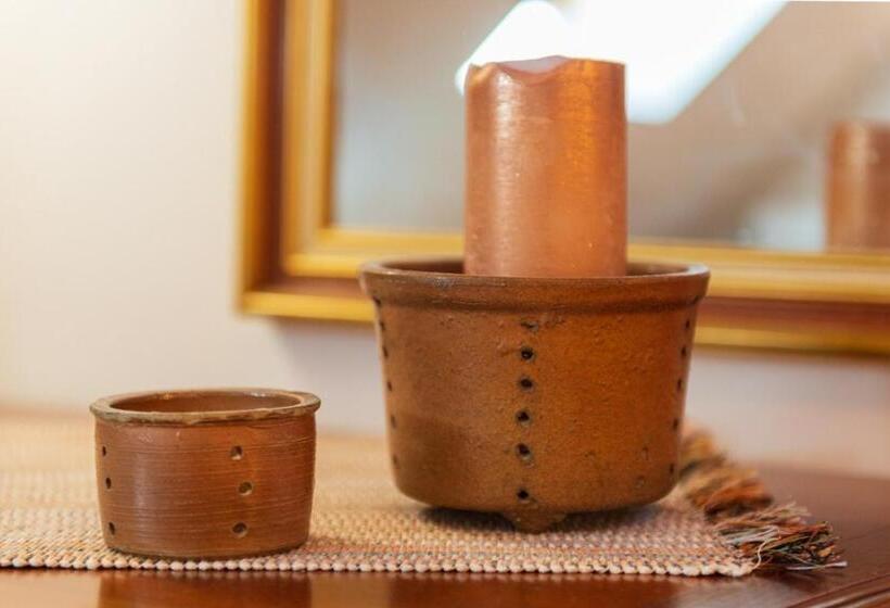 פנסיון Maison Le Village   Maison D’hôtes