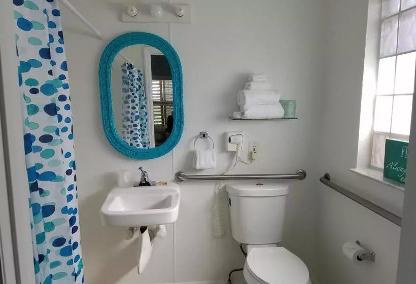 Sunny Palms Inn