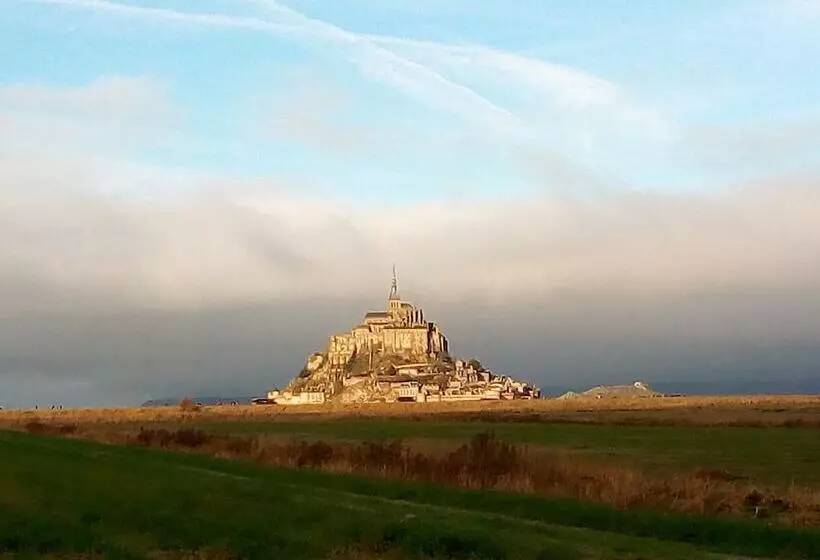 Aamiaismajoitus (B&B) La Jacotiere