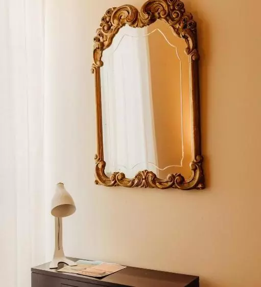 تختخواب و صبحانه La Maison De Gruissan