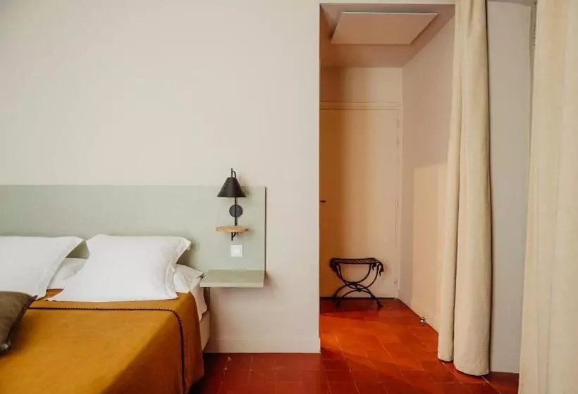 تختخواب و صبحانه La Maison De Gruissan