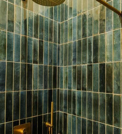 تختخواب و صبحانه La Maison De Gruissan