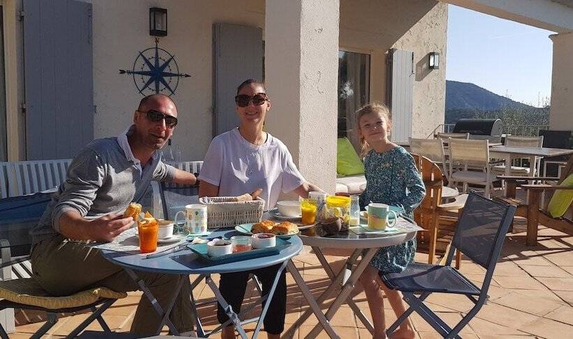 Bed and Breakfast Villa Des Delices