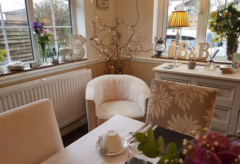 ベッドアンドブレックファースト Wisteria Haze