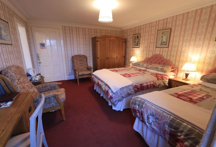 East Challoch Farm Bed And Breakfast