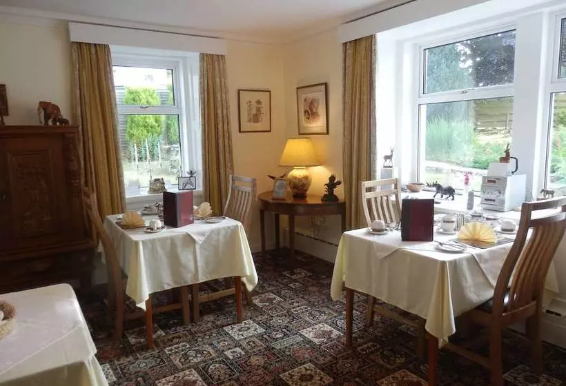 East Challoch Farm Bed And Breakfast