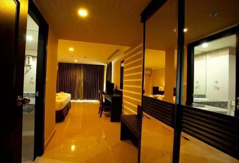 هتل J & Y Lodge