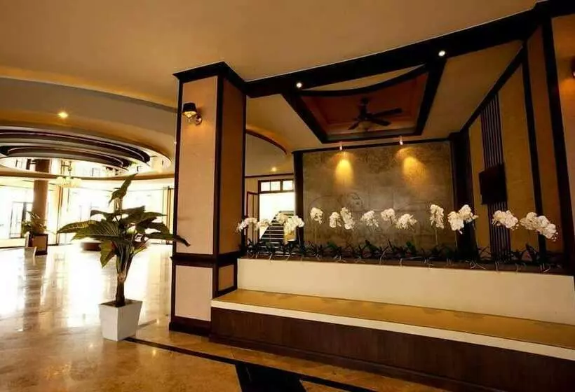 هتل J & Y Lodge