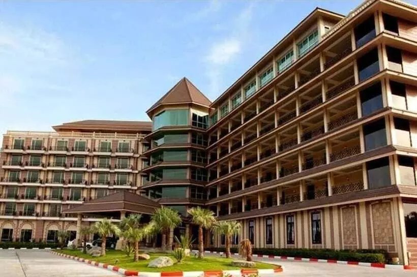 هتل J & Y Lodge
