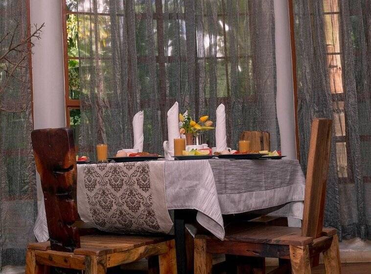 בית מלון כפרי Lindrin Lodge