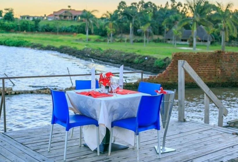 هتل Nature S Green Beach Resort