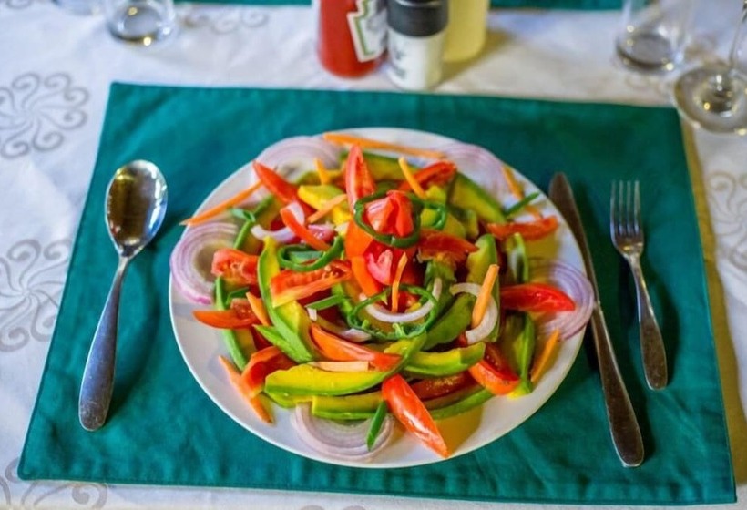 هتل Nature S Green Beach Resort