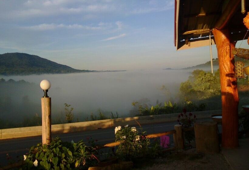 هتل Resort Sabaijai Khaokho