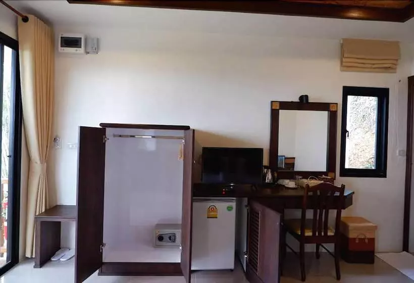 Hotelli Resting Place Koh Yao Yai