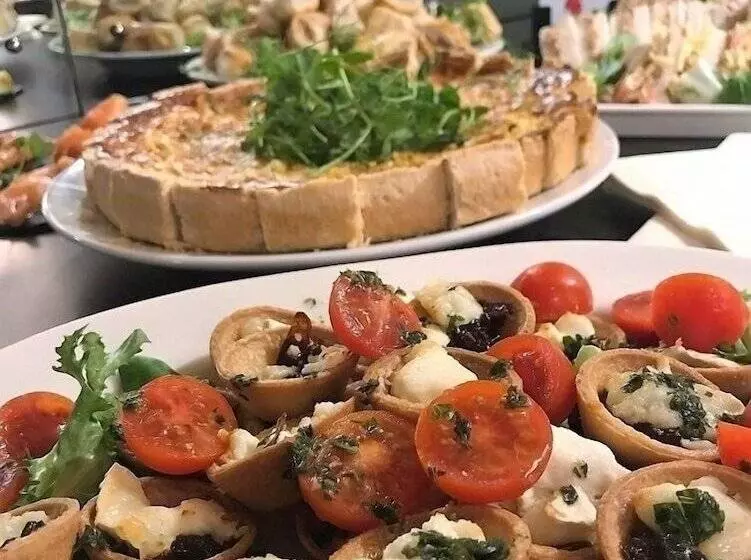 هتل The Isca Arms