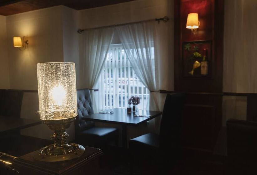 בית מלון כפרי The Isca Arms