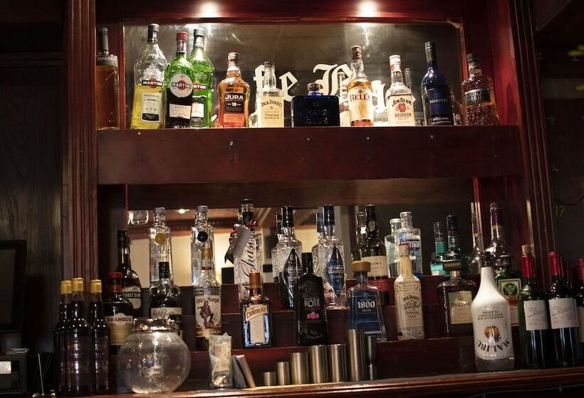 בית מלון כפרי The Isca Arms