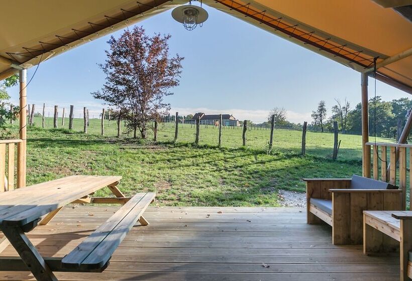 فندق Village De Montmarsis