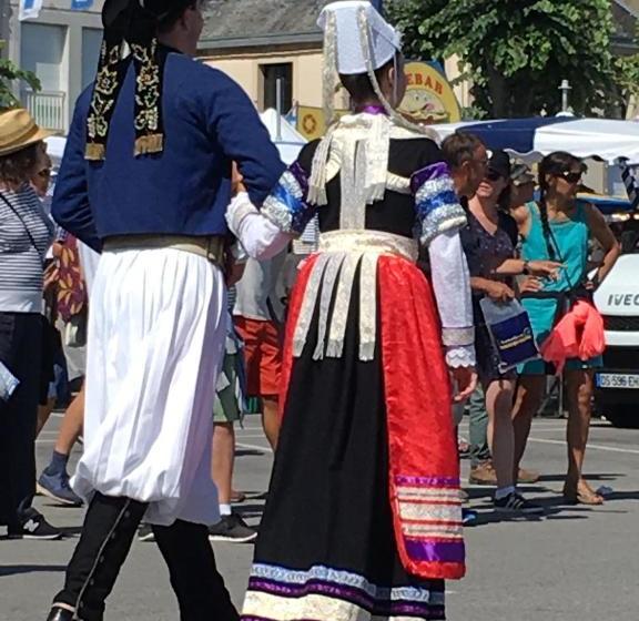 بنسيون Stang Roz House