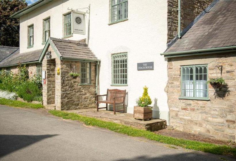 ペンション The Coach House
