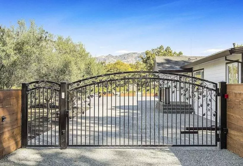 Vineyard Villa