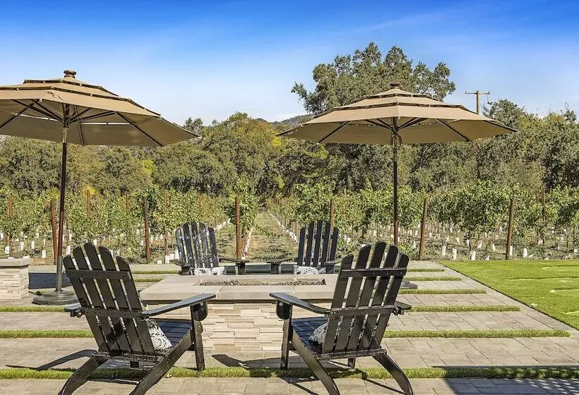 Vineyard Villa