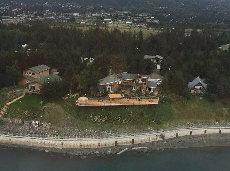 Hotelli Homer Inn And Spa