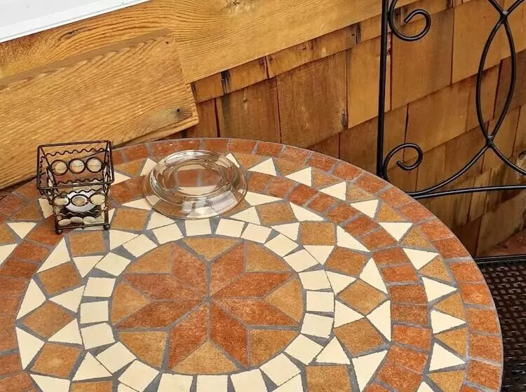 Hotelli Homer Inn And Spa