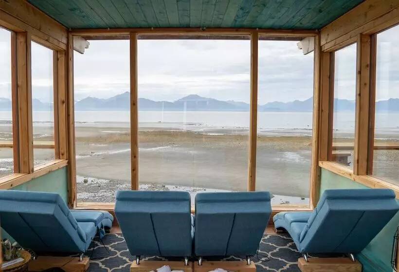 Hotelli Homer Inn And Spa