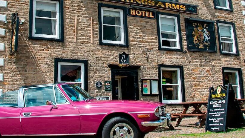 בית מלון כפרי Kings Arms