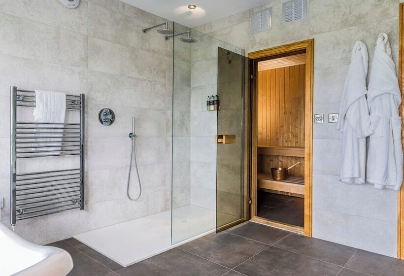 Hotelli The Hideaway Experience