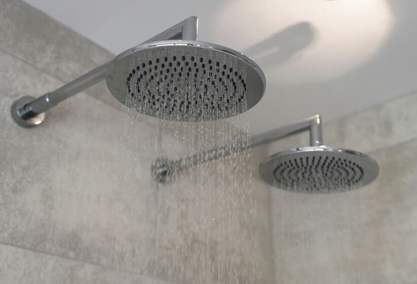 Hotelli The Hideaway Experience