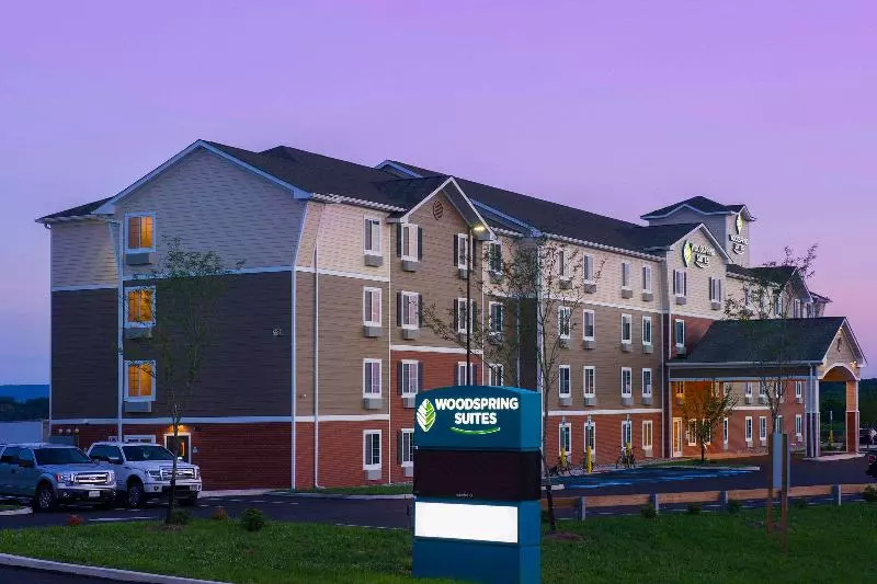 Hotelli Woodspring Suites Allentown