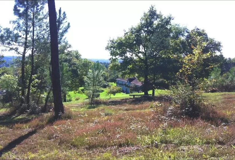 Relais De Montgeoffroy B&b